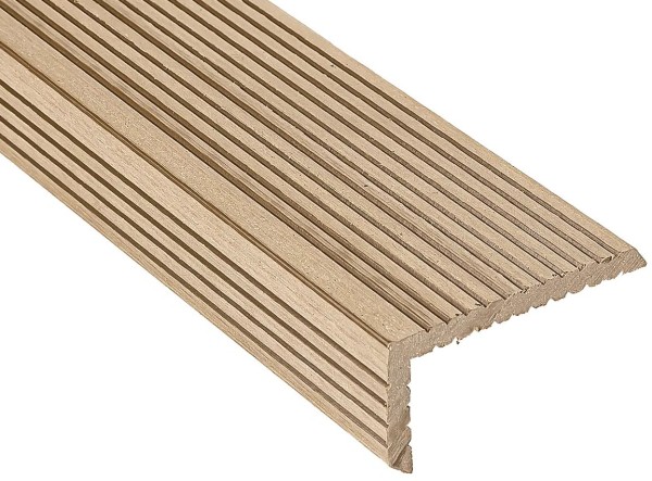 Уголок из ДПК 70х35 Орех купить в Нальчике